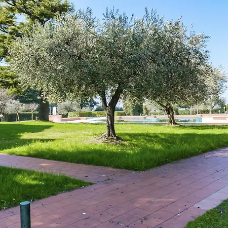 Apartment Blue View 3 - Regarda Travel Bardolino