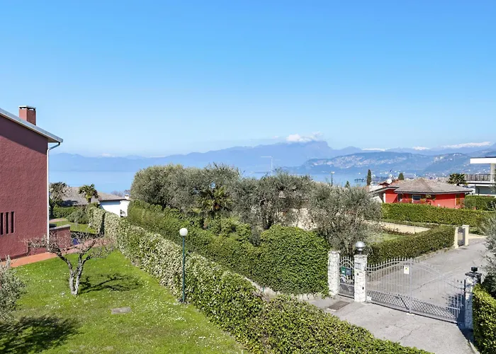 Appartamento Blue View 3 - Regarda Travel *