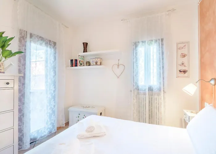 Appartamento Blue View 3 - Regarda Travel *